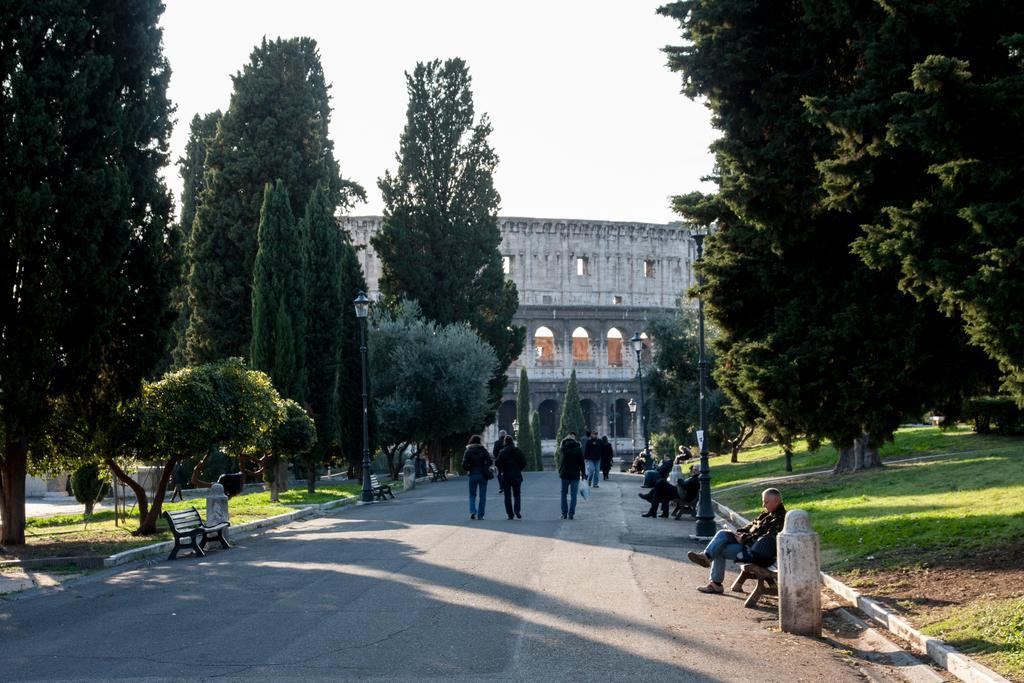 Bed & Breakfast Domusamor Colosseo Rome
