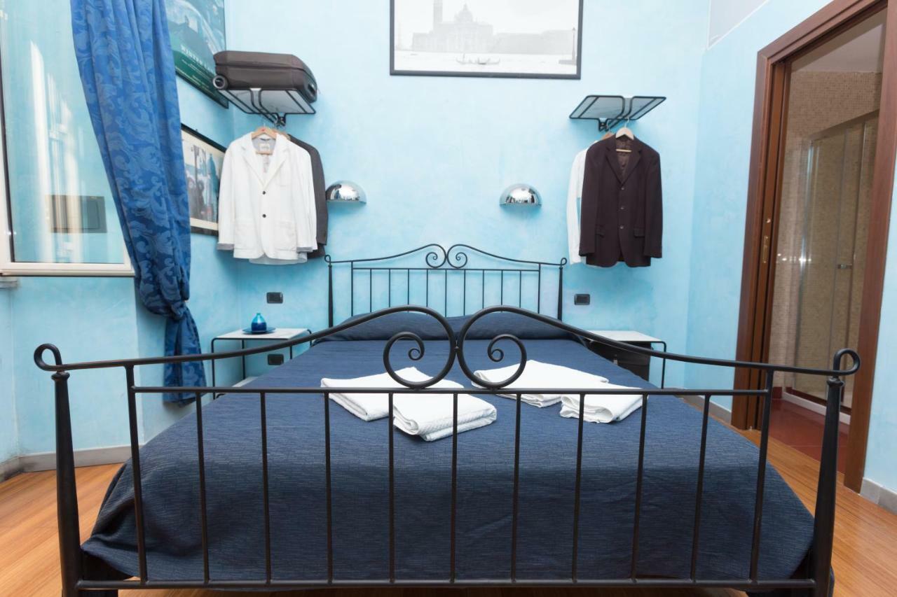 Domusamor Colosseo Bed & Breakfast Rome